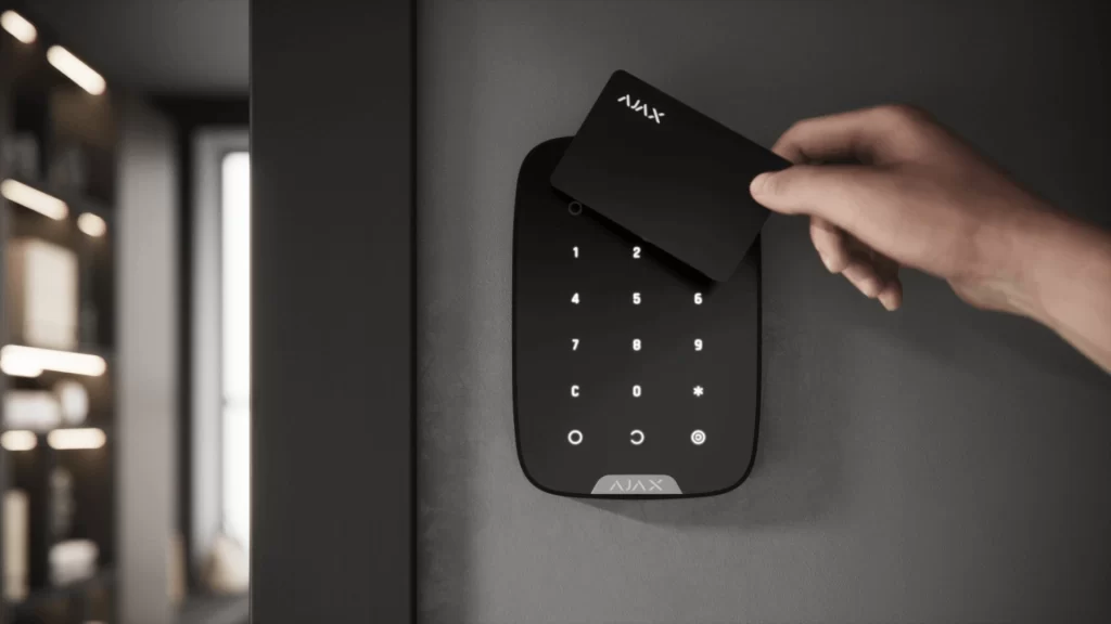 Ajax KeyPad-Plus (contactless)